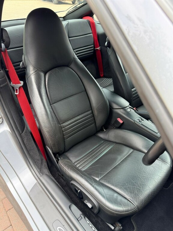 Porsche 911 3.6 Carrera 4 - Full Leather - Low Miles - Stunnin Black #14