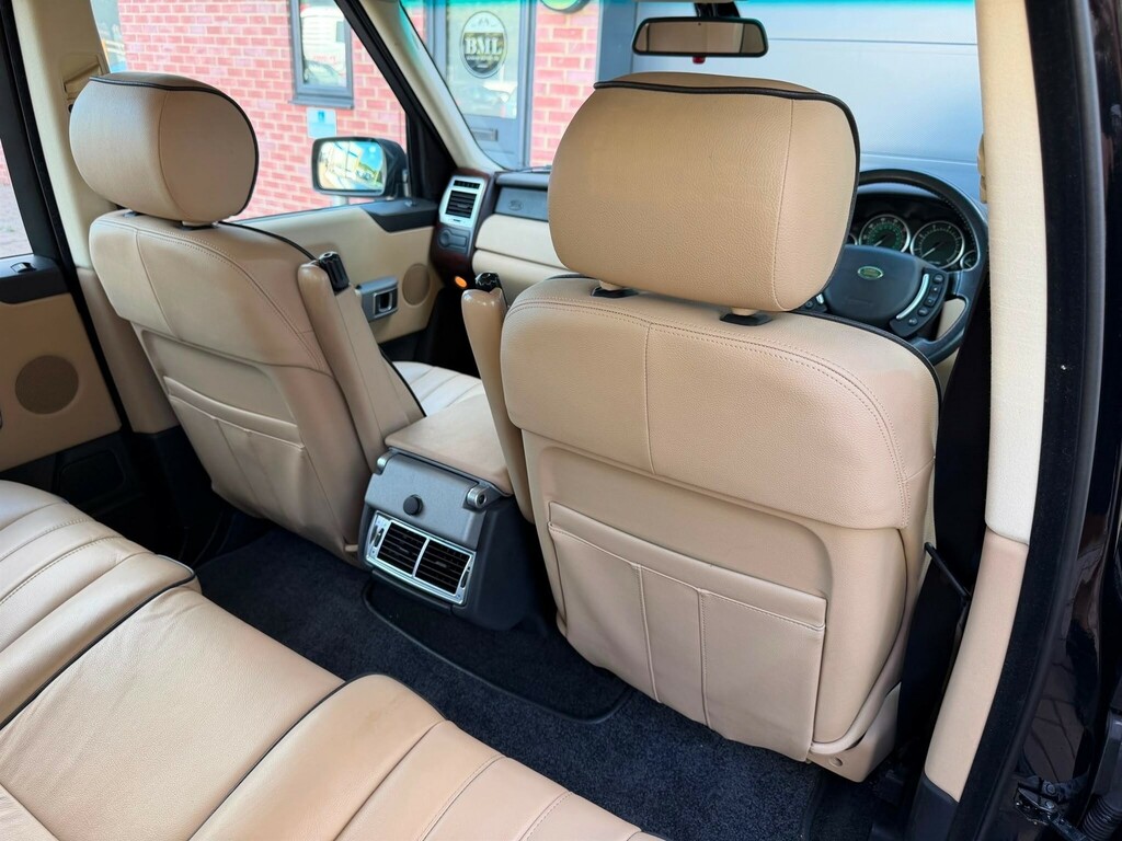 Land Rover Range Rover 2004 Land Rover Range Rover 4.4 V8 Vogue Ju Silver #27