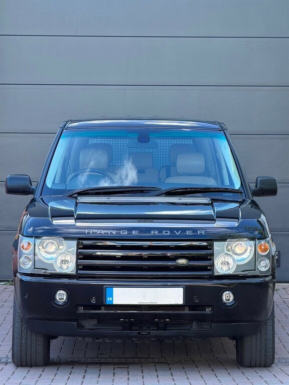 Land Rover Range Rover 4.4 V8 Hse Station Wagon  #2
