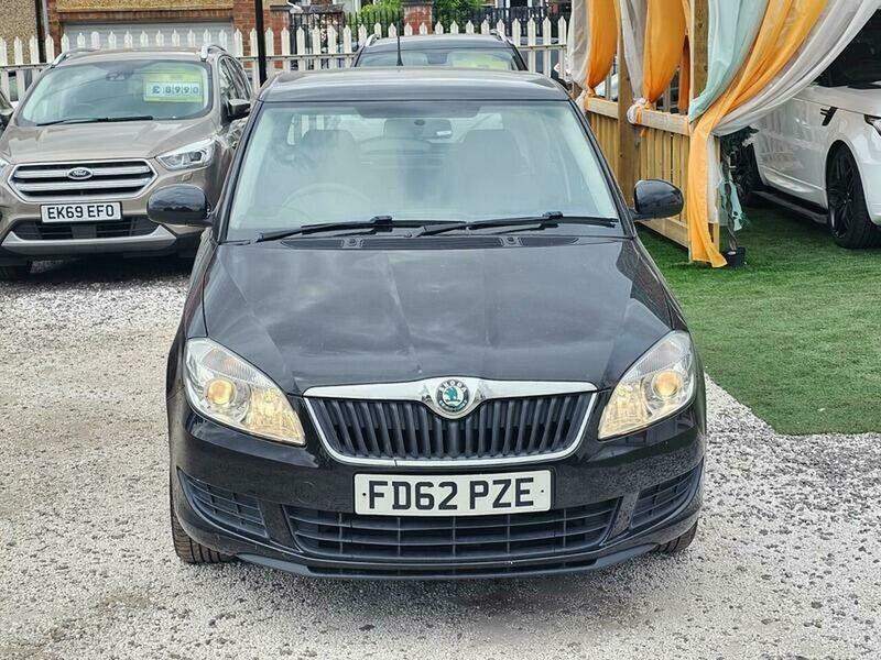 Skoda Fabia 1.2 Tsi Se Euro Black #2