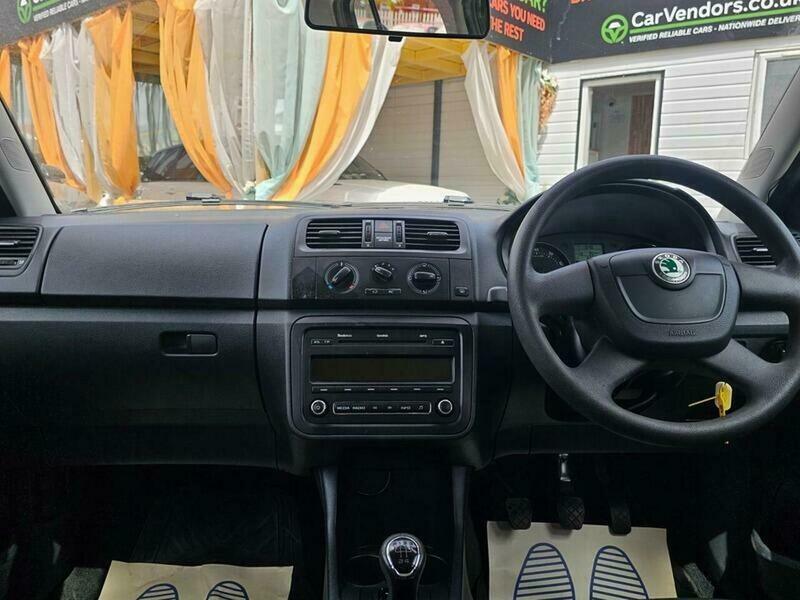Skoda Fabia 1.2 Tsi Elegance Dsg Euro 5 Silver #24