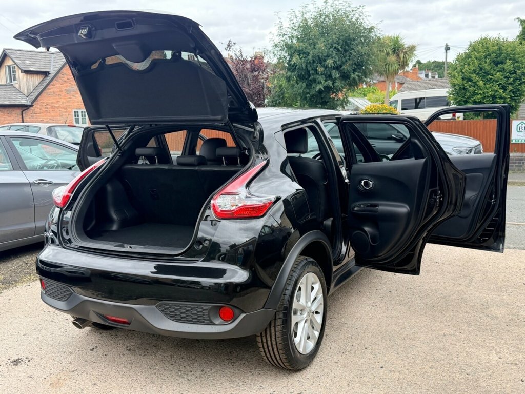 Nissan Juke 1L N-connecta Black #4