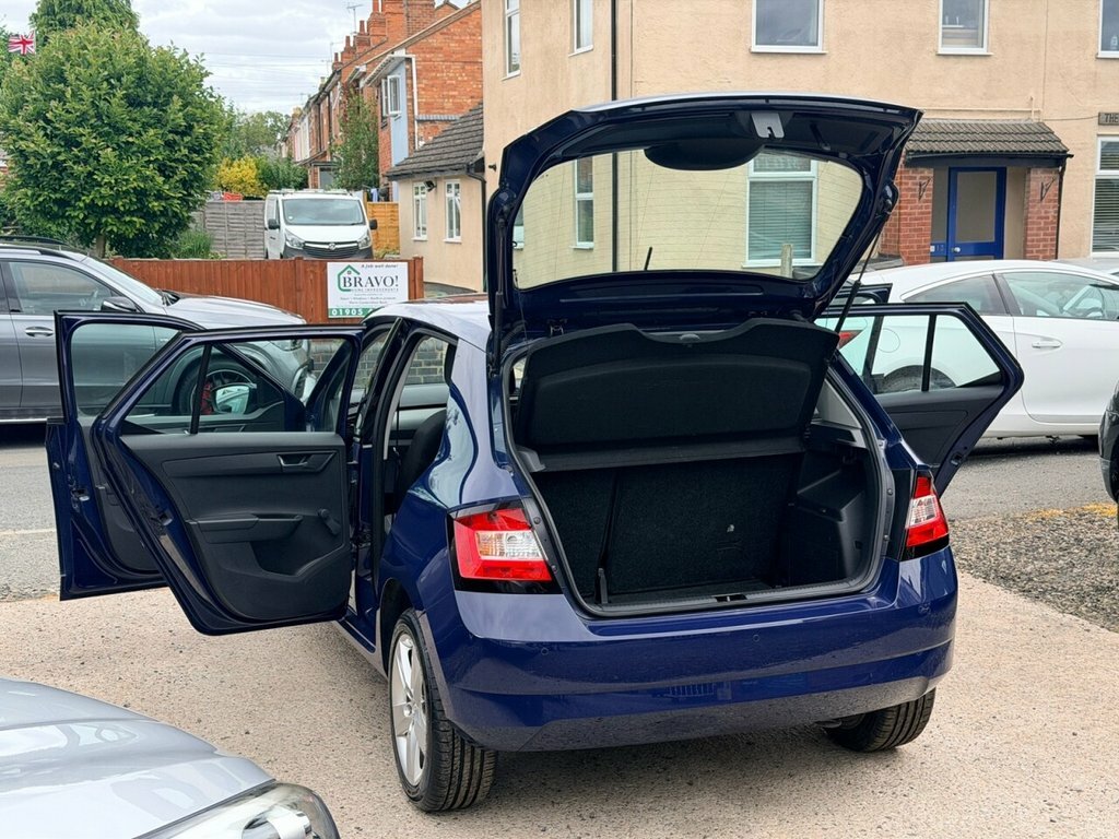 Skoda Fabia 1L Se L Blue #2