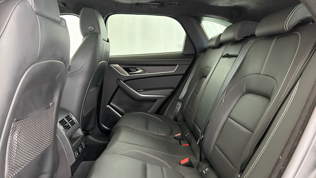 Jaguar F-Pace 2.0 P400e 19.3Kwh R-dynamic Hse Black Suv Petr Black #4