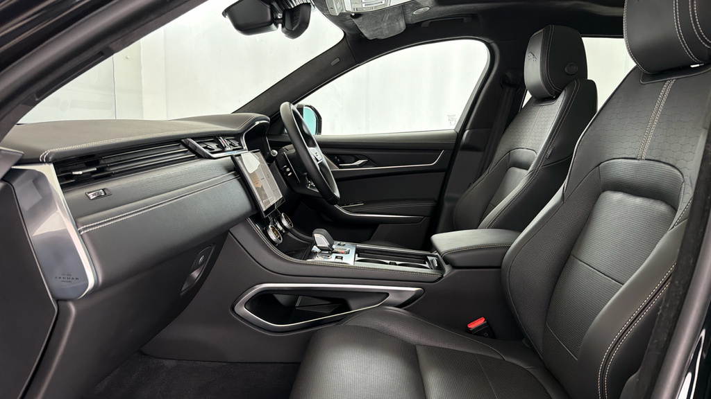 Jaguar F-Pace 2.0 P400e 19.3Kwh R-dynamic Hse Black Suv Petr Black #3