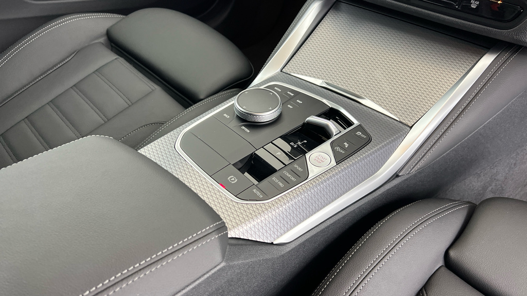 BMW 4 Series G26 Iedrive 35 M Sport Red #13