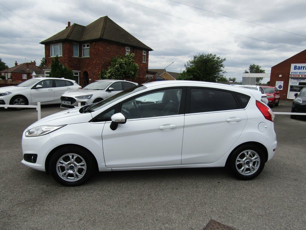 Ford Fiesta 1.5 Tdci Econetic Titanium Euro 6 S S White #2