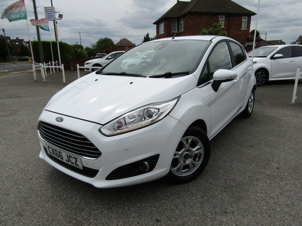 Ford Fiesta 1.5 Tdci Econetic Titanium Euro 6 S S White #3