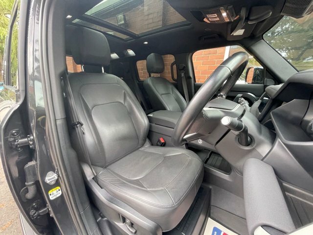 Land Rover Defender 110 D250 Mhev Se Suv Grey #2