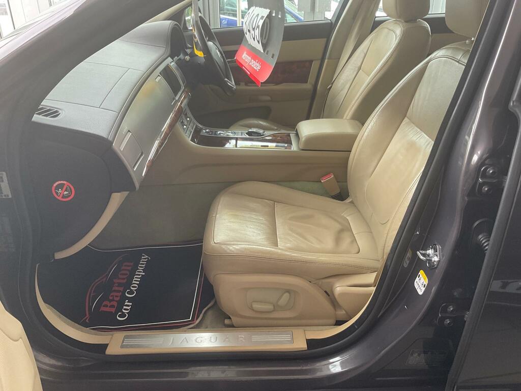 Jaguar XF 3.0D V6 Premium Luxury Euro 5 Silver #10