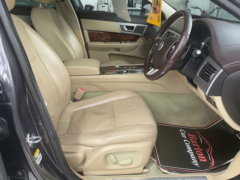 Jaguar XF 3.0D V6 Premium Luxury Euro 5 Silver #11
