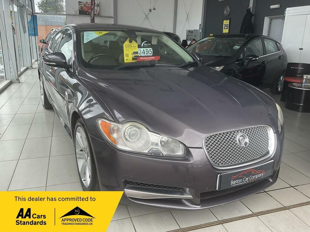 Jaguar XF V6 Luxury Grey