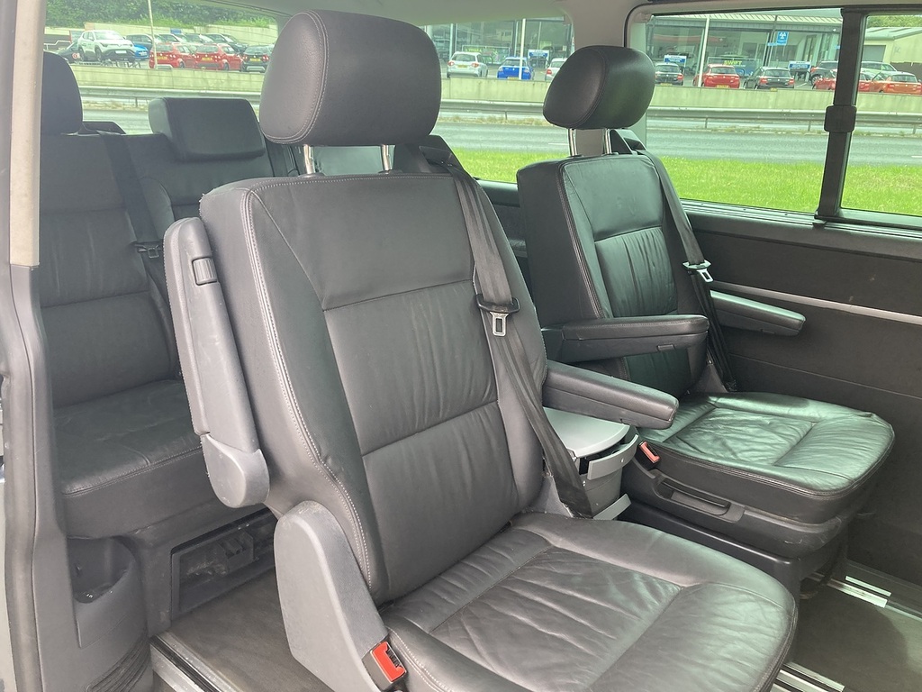 Volkswagen Caravelle Tdi Se III Grey #4