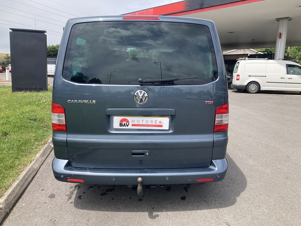 Volkswagen Caravelle 2.5 Se Tdi 130 Bhp Silver #9
