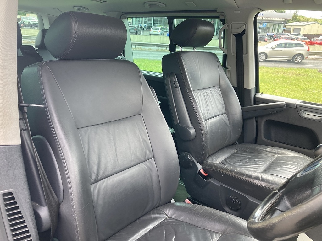 Volkswagen Caravelle Tdi Se III Grey #3