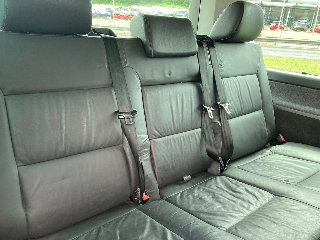 Volkswagen Caravelle Tdi Se III Grey #5