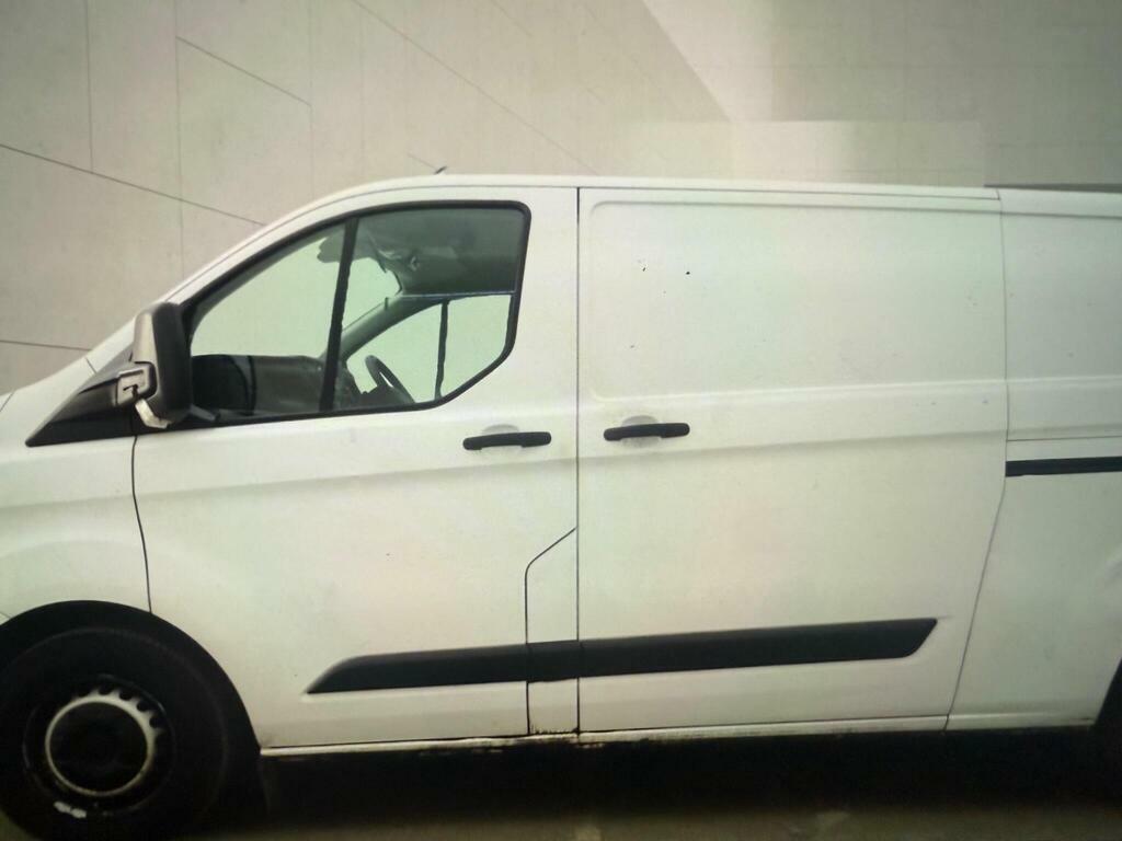 Ford Transit Custom 300 Limited L2 Lwb Fwd 2.0 Ecoblue 130Ps Low Roof White #2
