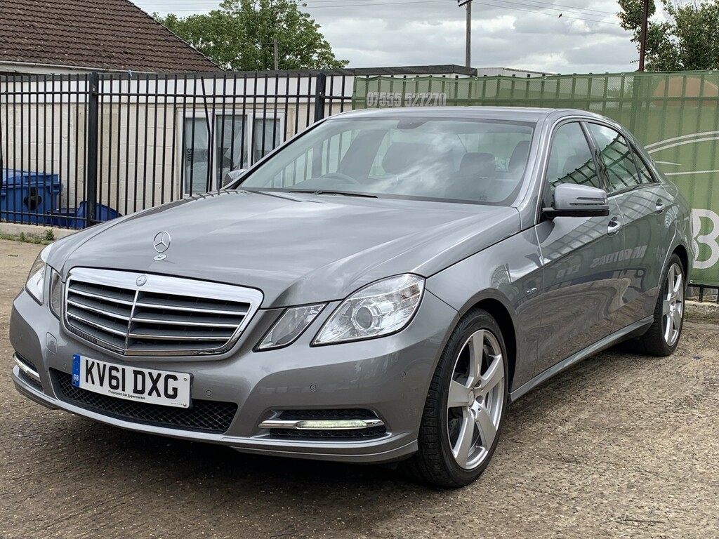 Mercedes-Benz E Class 2.1 E200 Cdi Blueefficiency Se Edition 125 Silver #3