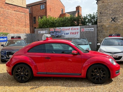 Volkswagen Beetle 1.6 Tdi Bluemotion  #6