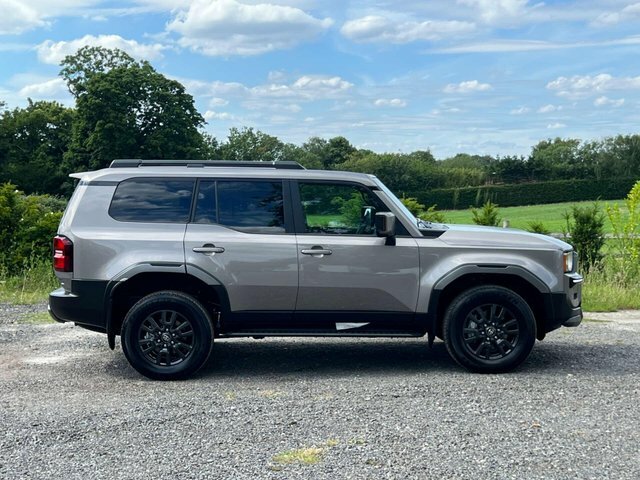 Toyota Land Cruiser 2.8D 250 VX First LANDC4 Grey #2