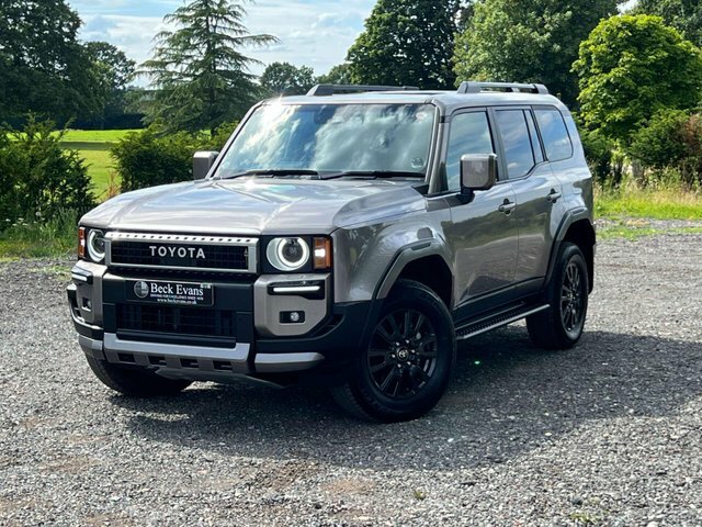 Toyota Land Cruiser 2.8D 250 VX First LANDC4 Grey