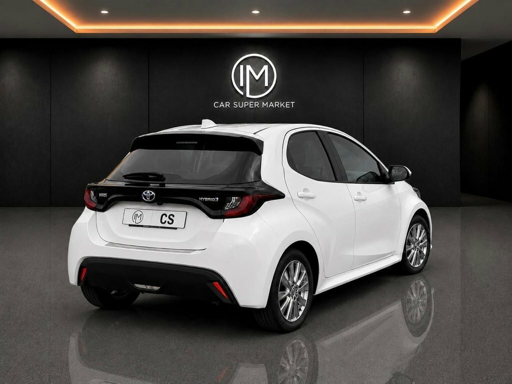 Toyota Yaris 1.5L Icon White #6