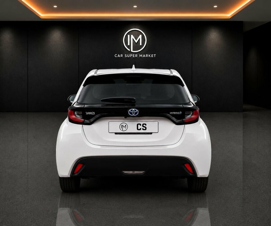 Toyota Yaris 1.5L Icon White #5