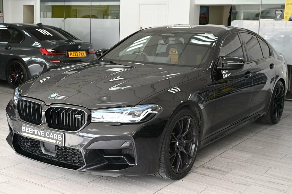 BMW M5 Saloon Black #5