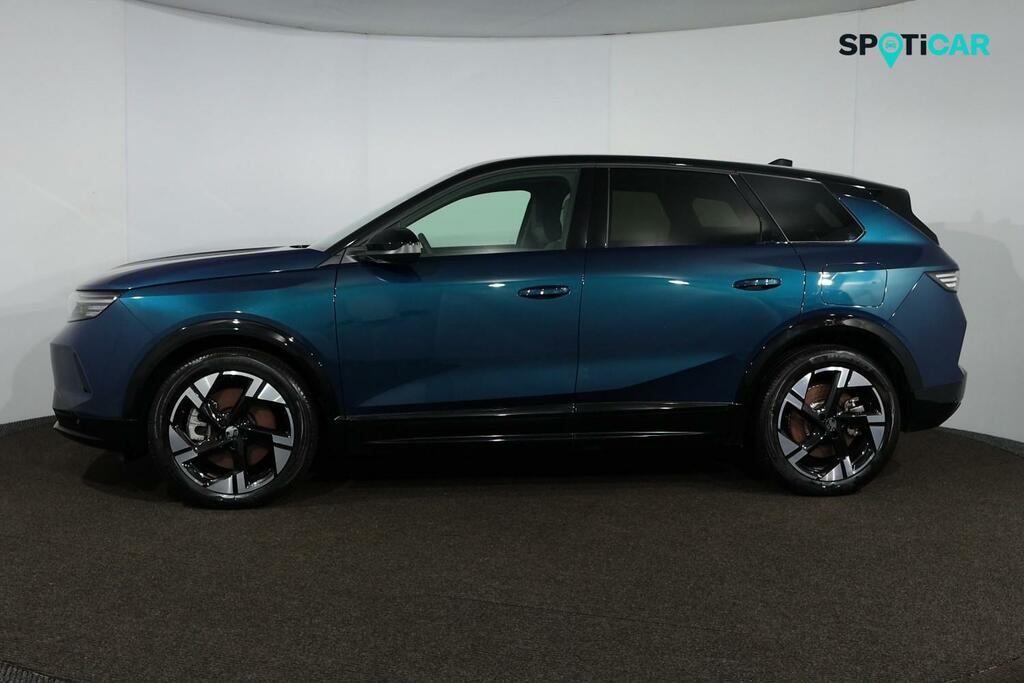 Vauxhall Grandland 73Kwh Ultimate Suv 213 Ps Blue #4