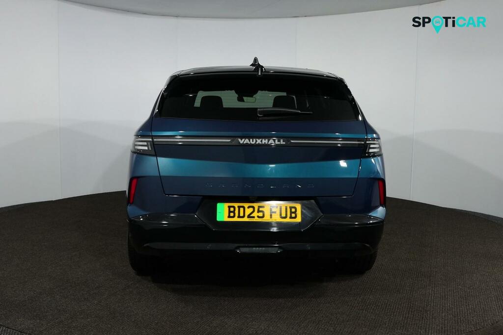 Vauxhall Grandland 73Kwh Ultimate Suv 213 Ps Blue #6