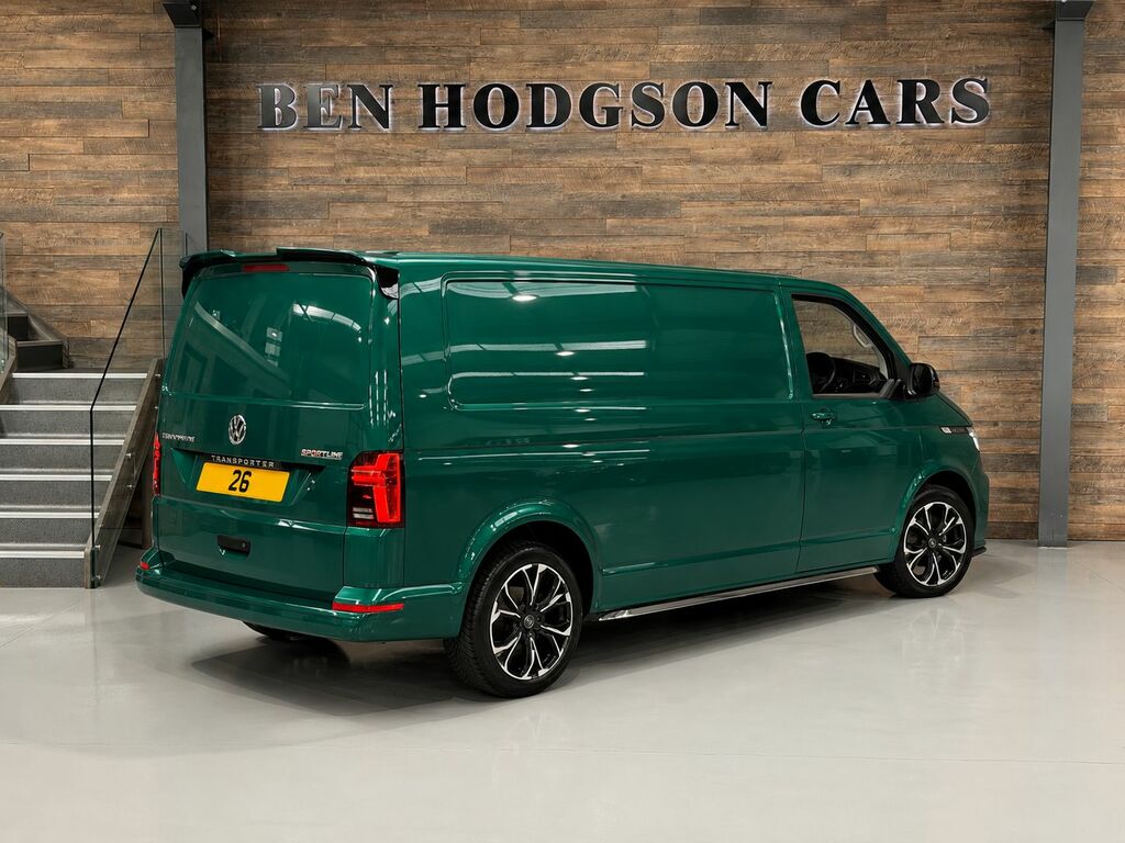 Volkswagen Transporter Sportline 2.0 Tdi T32 Sportline Green