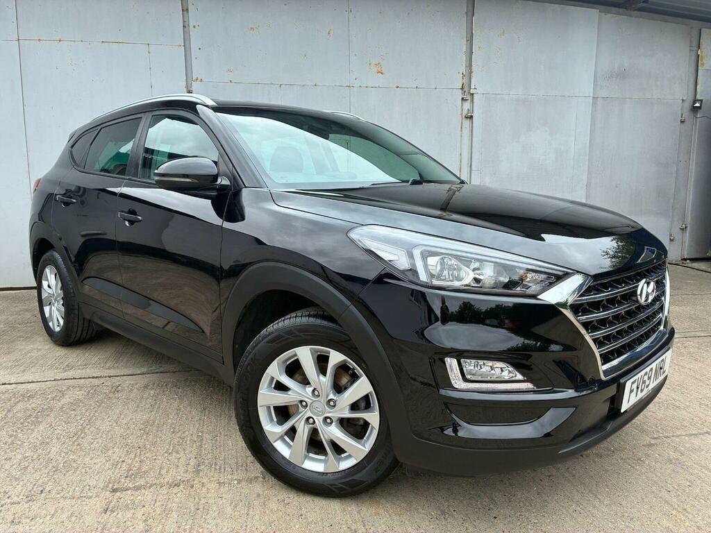 Hyundai Tucson Suv 1.6 Gdi Se Nav Euro 6 Ss 201969 Black