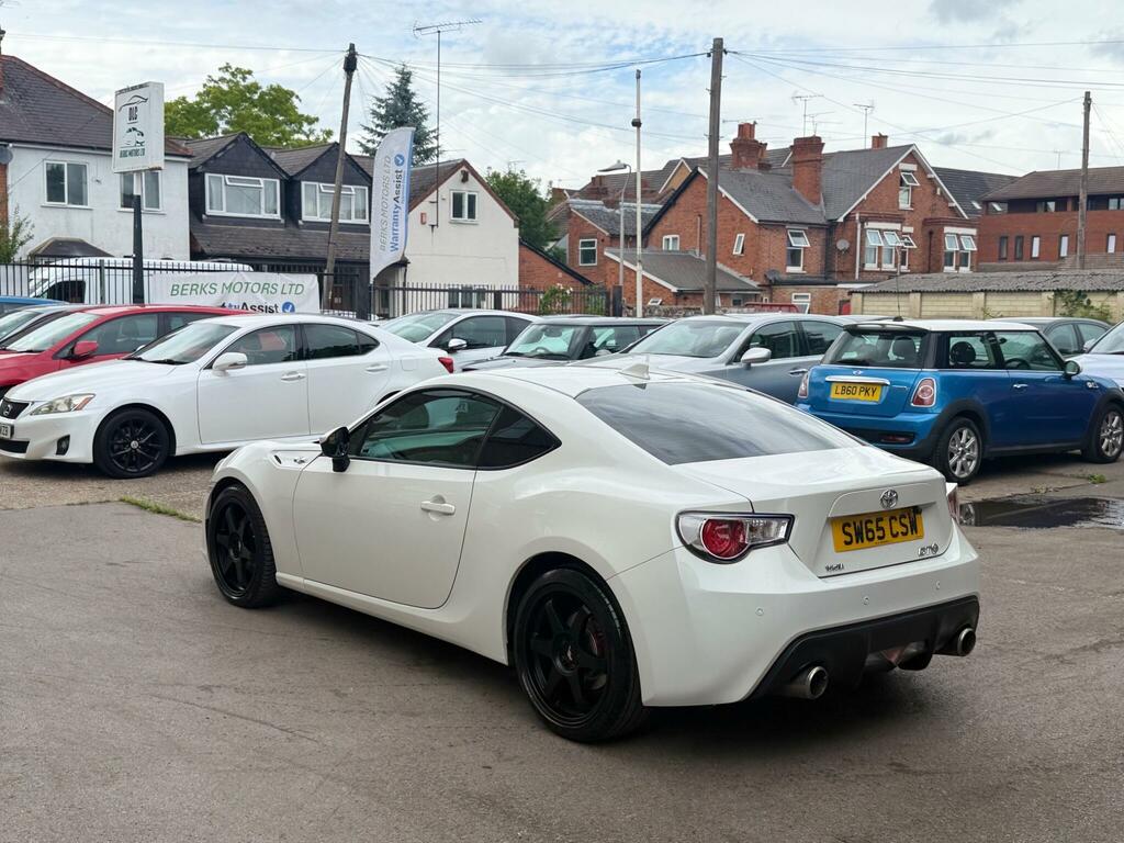 Toyota GT86 2.0 Boxer D-4s Coupe Euro 6 200 P White #4