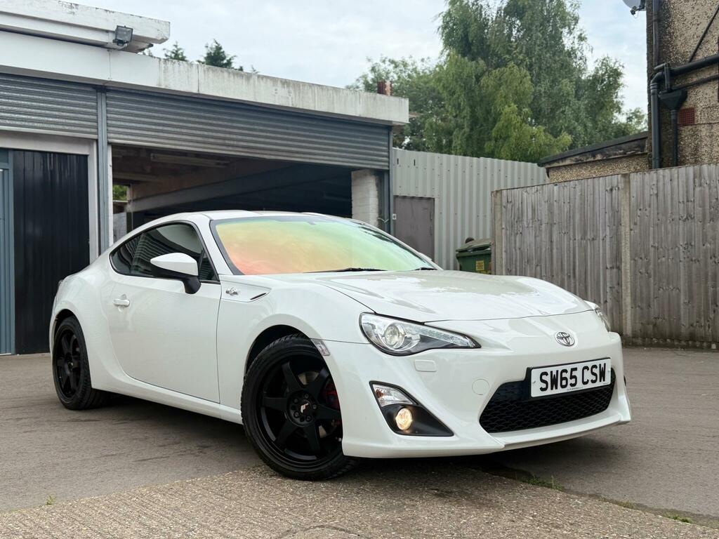 Toyota GT86 2.0 Boxer D-4s Coupe Euro 6 200 P White #6