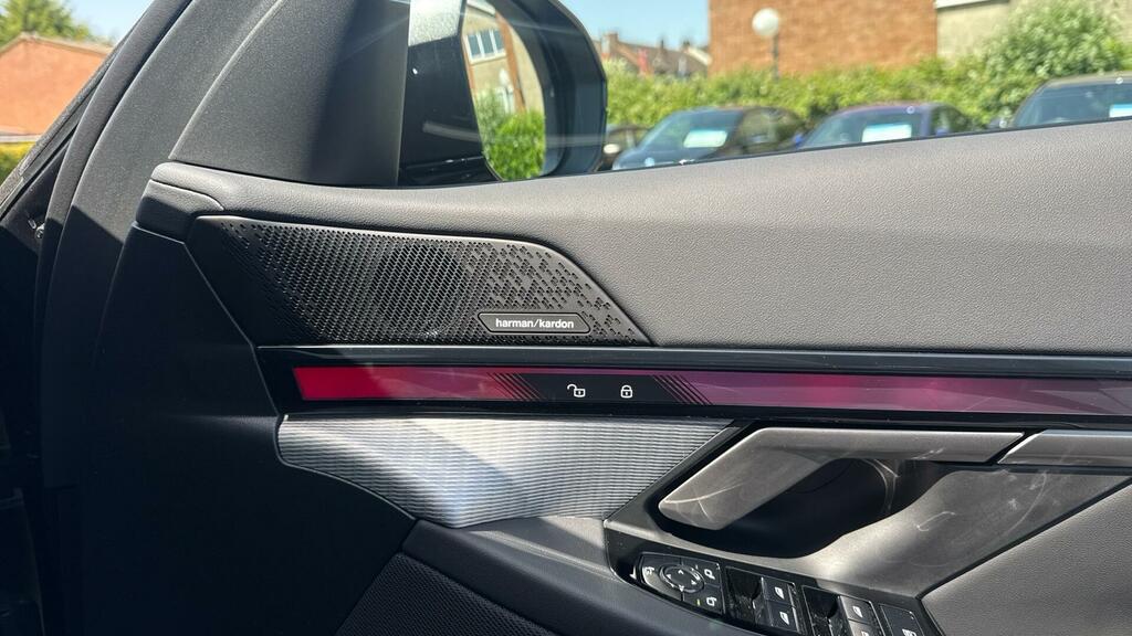 BMW 5 Series 550E Xdrive M Sport Black #20