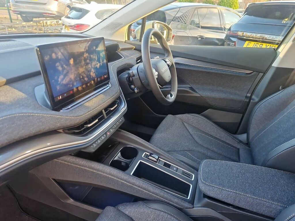 Skoda Elroq 150Kw 60 Edition 63Kwh DG75UWA Green #2