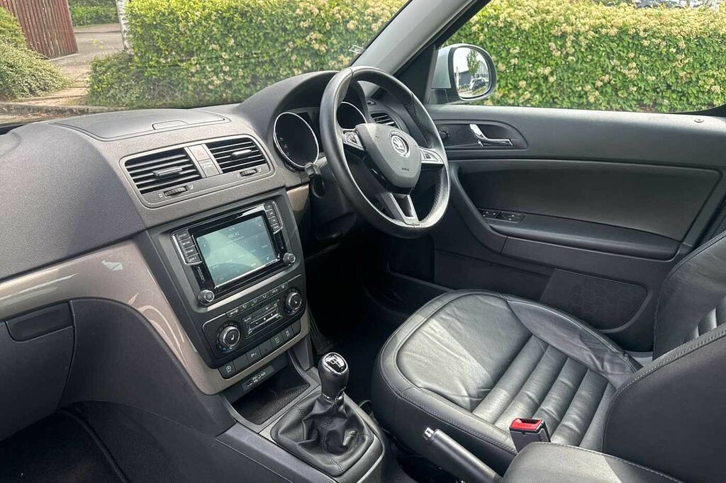 Skoda Yeti 2.0 Tdi Cr Se L Drive Grey #2