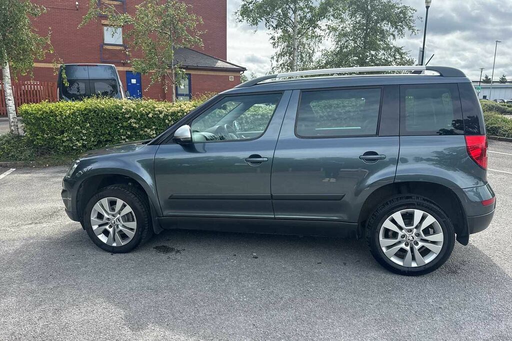 Skoda Yeti 2.0 Tdi Cr Se L Drive Grey #4