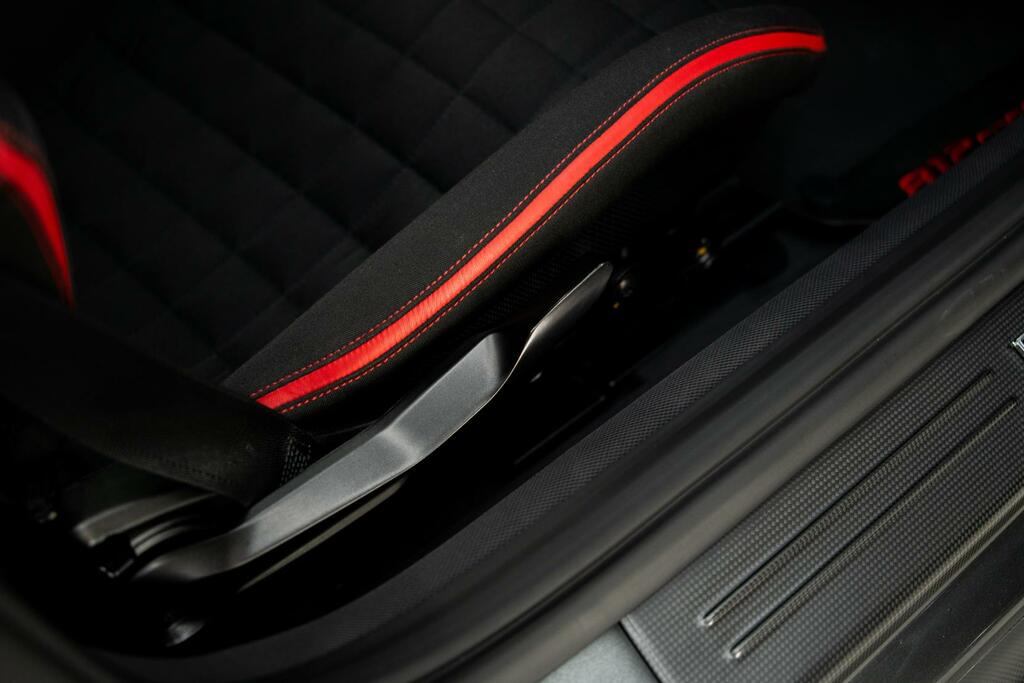 Ferrari 812 Competizione 6.5 V12 F1 Dct Euro 6 Ss Grey #39