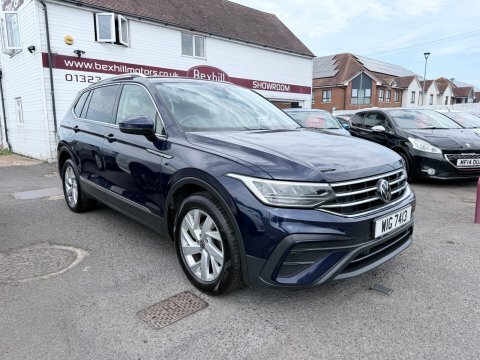 Volkswagen Tiguan Allspace 1.5 Life Tsi WIG7413 Blue #4