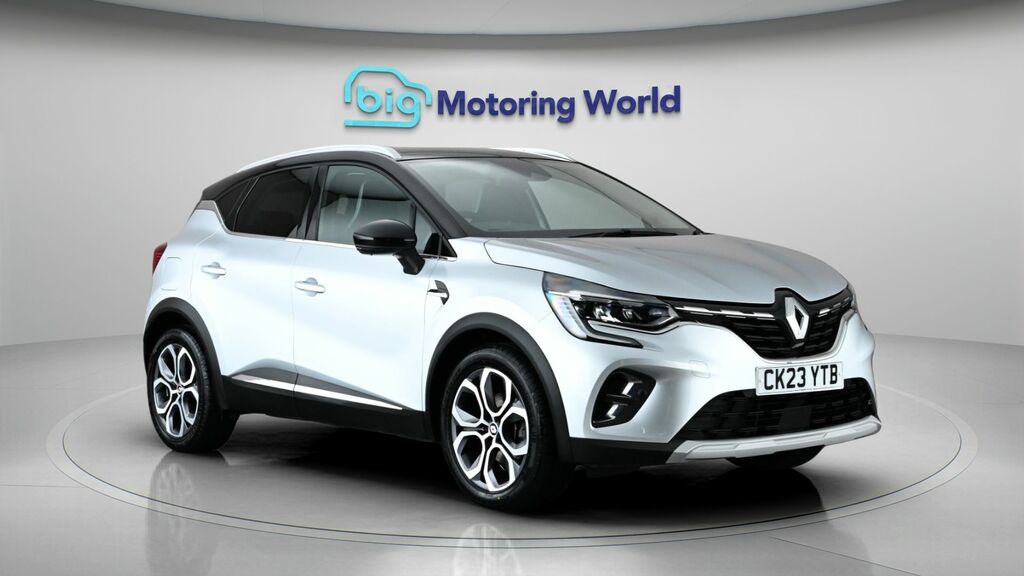 Renault Captur Techno Black