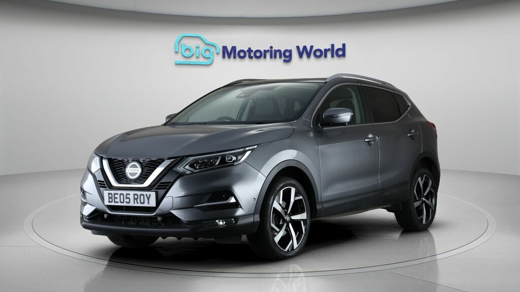 Nissan Qashqai Tekna Grey #3