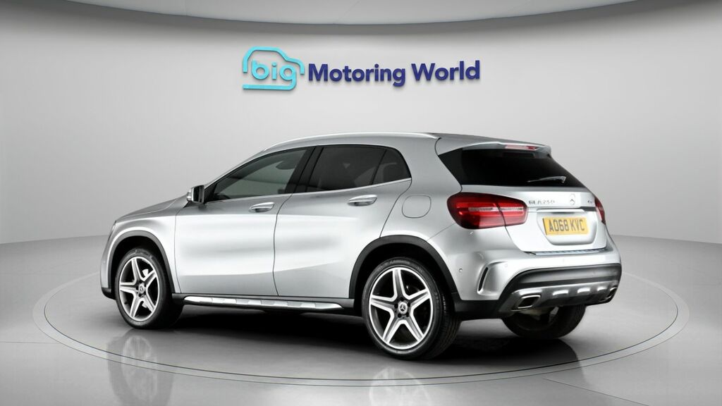 Mercedes-Benz GLA Class Amg Line AO68KVC Silver #5