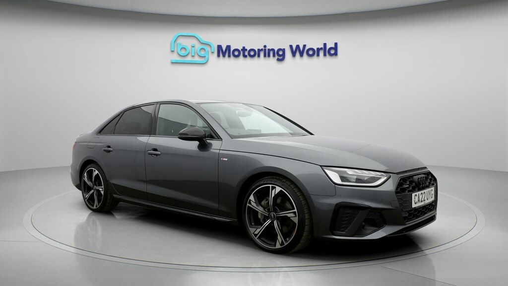 Audi A4 Black Edition Grey