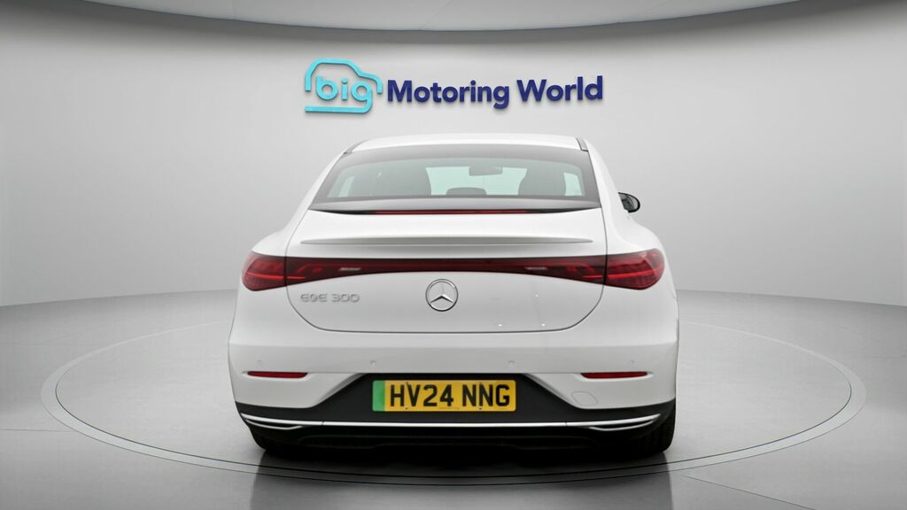 Mercedes-Benz EQE Sport Edition White #6
