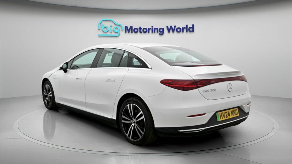Mercedes-Benz EQE Sport Edition White #5