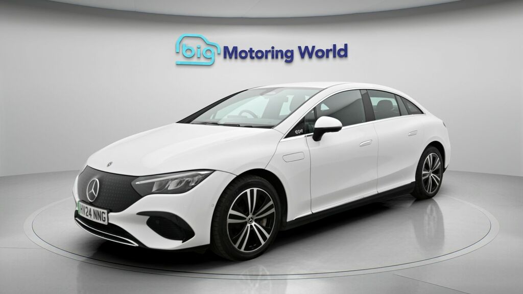 Mercedes-Benz EQE Sport Edition White #3
