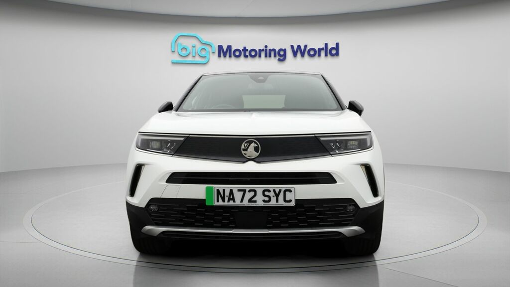 Vauxhall Mokka-e Ultimate White #2