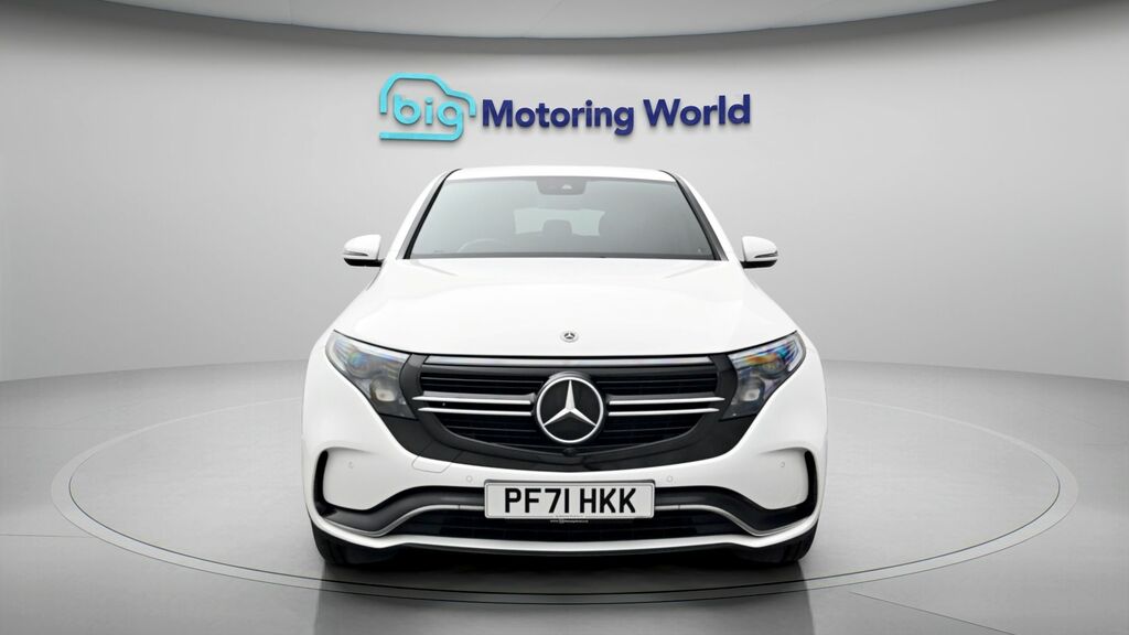 Mercedes-Benz EQC Amg Line White #2