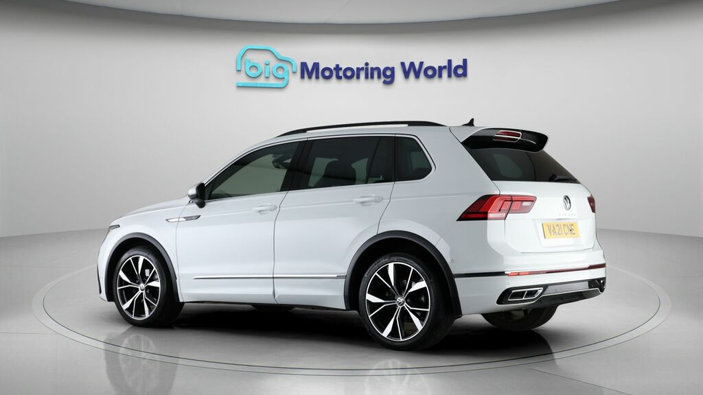 Volkswagen Tiguan R-line VA21CNE White #5